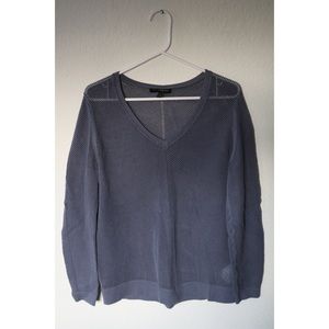 Banana Republic V-Neck Knitted Top